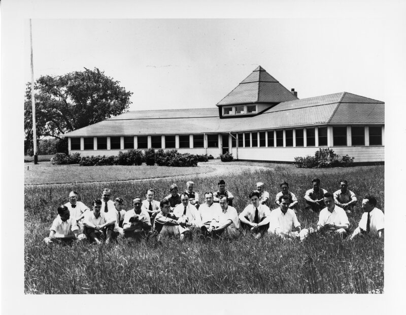 deblur4Holmdel1930s032.jpg