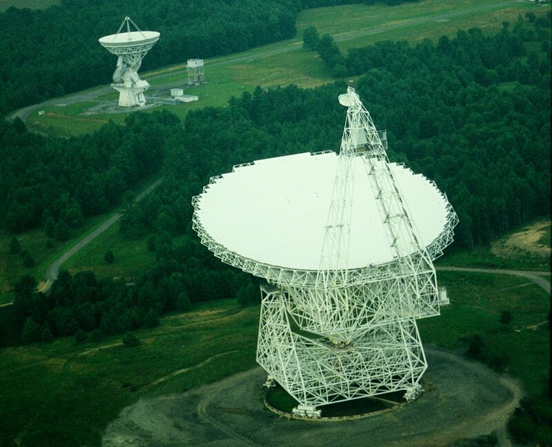 https://www.nrao.edu/archives/plugins/Dropbox/files/GBT-140_Aerial_hi.jpg