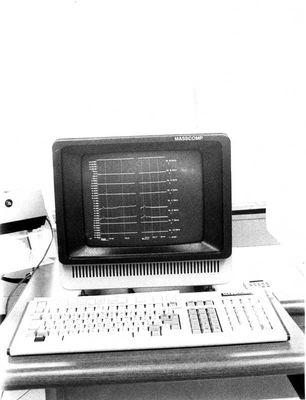 http://jump2.nrao.edu/dbtw-wpd/textbase/Imagefiles/300ft-chart-recorder-aug1987-DwayneSchiebelFamily.jpg