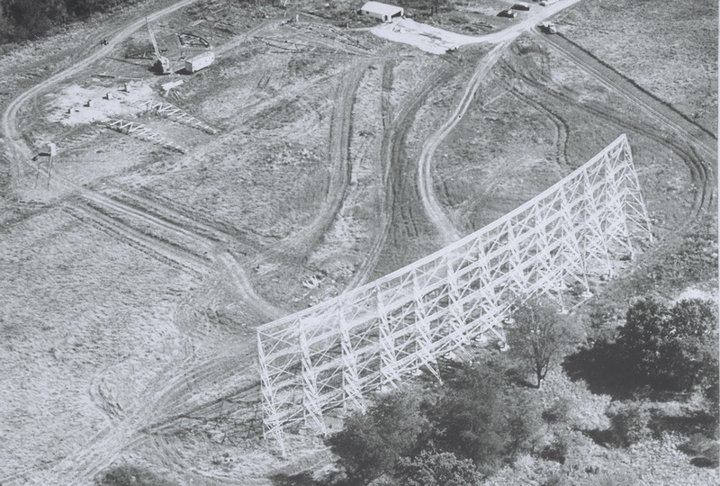 http://jump2.nrao.edu/dbtw-wpd/Textbase/Imagefiles/kraus_be-construction-1958.jpg