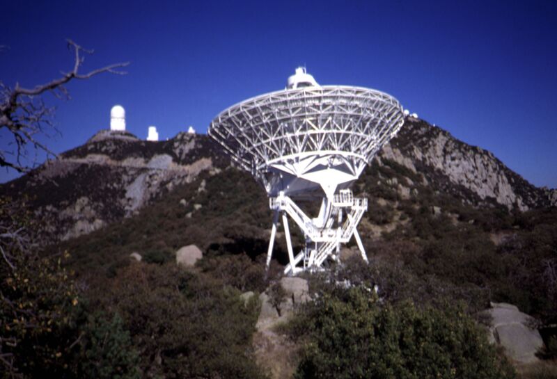 https://www.nrao.edu/archives/plugins/Dropbox/files/KittPeak_hi.jpg