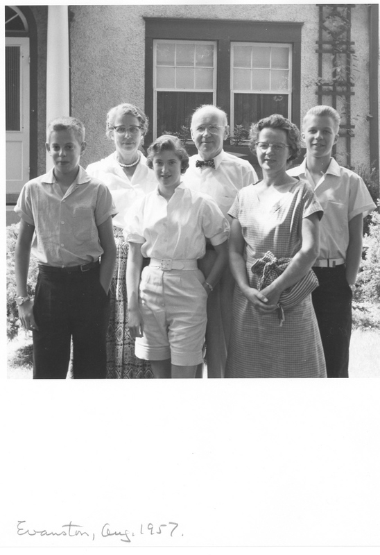 http://jump2.nrao.edu/dbtw-wpd/Textbase/Imagefiles/kraus_ramsdell-family.jpg