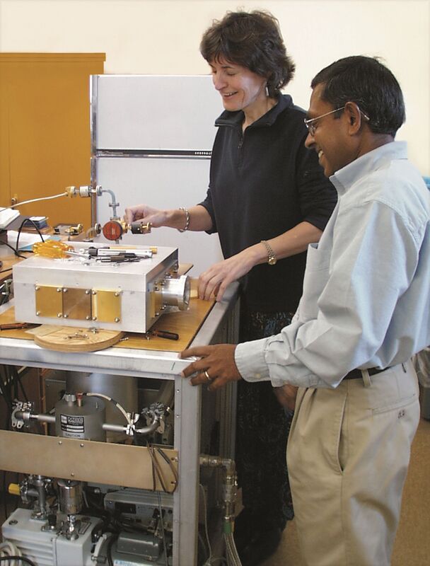 2006Francoise Johnson and Sri Srikanth_1.jpg