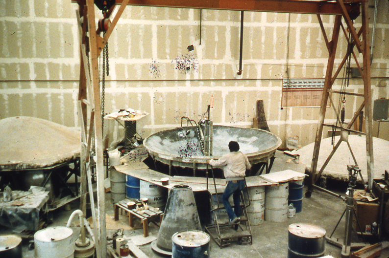 PJN-PT-subreflector-mold-oct86.jpg