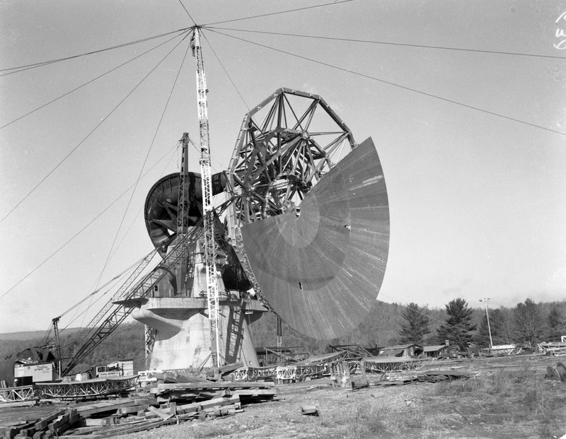 https://omeka.nrao.edu/plugins/Dropbox/files/GB64-00630_Panels_034.jpg