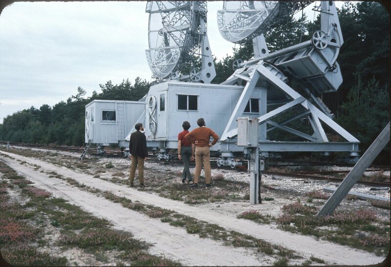 1970-Bridle-Lequeux-Davis-at-Nancay-interferometer.jpg