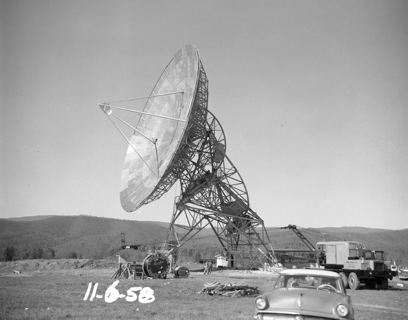 https://www.nrao.edu/archives/plugins/Dropbox/files/85_Construction_37.jpg