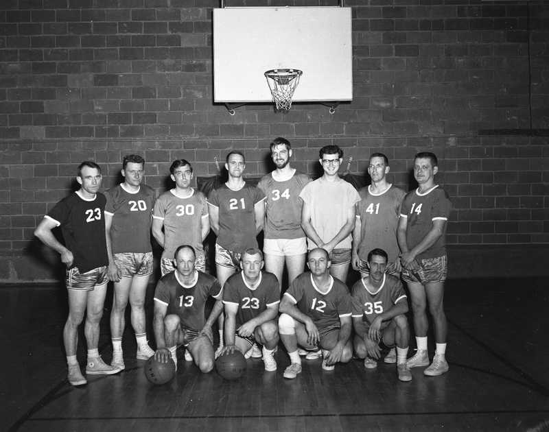 GB69-06466-basketball-Dec1969.jpg