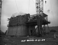 140 Foot Construction 160