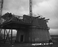 140 Foot Construction 157