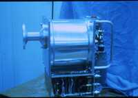 Cryogenic X-band Receiver Used for the Voyager Project, 1989