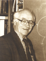 Bernard F. Burke: Radio Telescopes:  Reaching for Astronomical Frontiers (1998 Jansky Lecture)