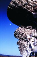 Very Large Array &amp; Moon 02