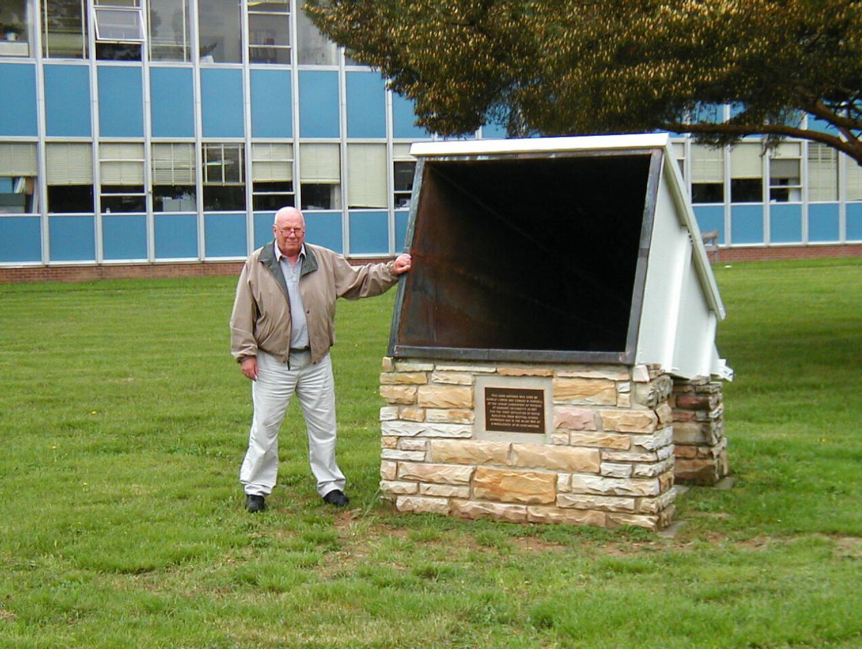 [Doc and horn antenna]